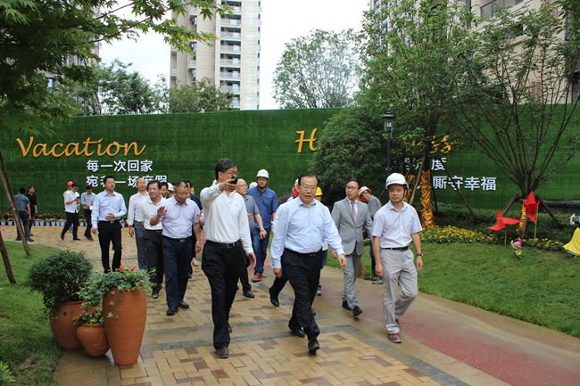 集團張學(xué)武董事長到杭州項目考察指導(dǎo)（圖）