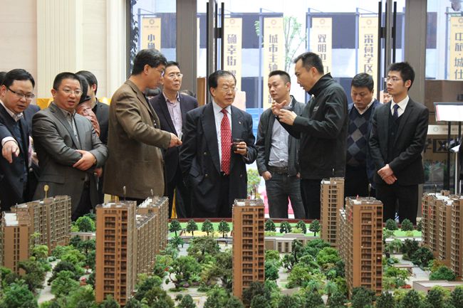 集團張學(xué)武董事長視察地産板塊杭州公司（圖）