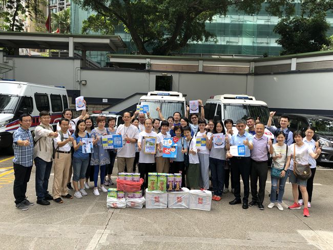 集團(tuán)組織員工參加「全民撐警日」活動（圖）